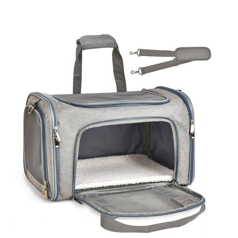 Pet carrier with pet mat